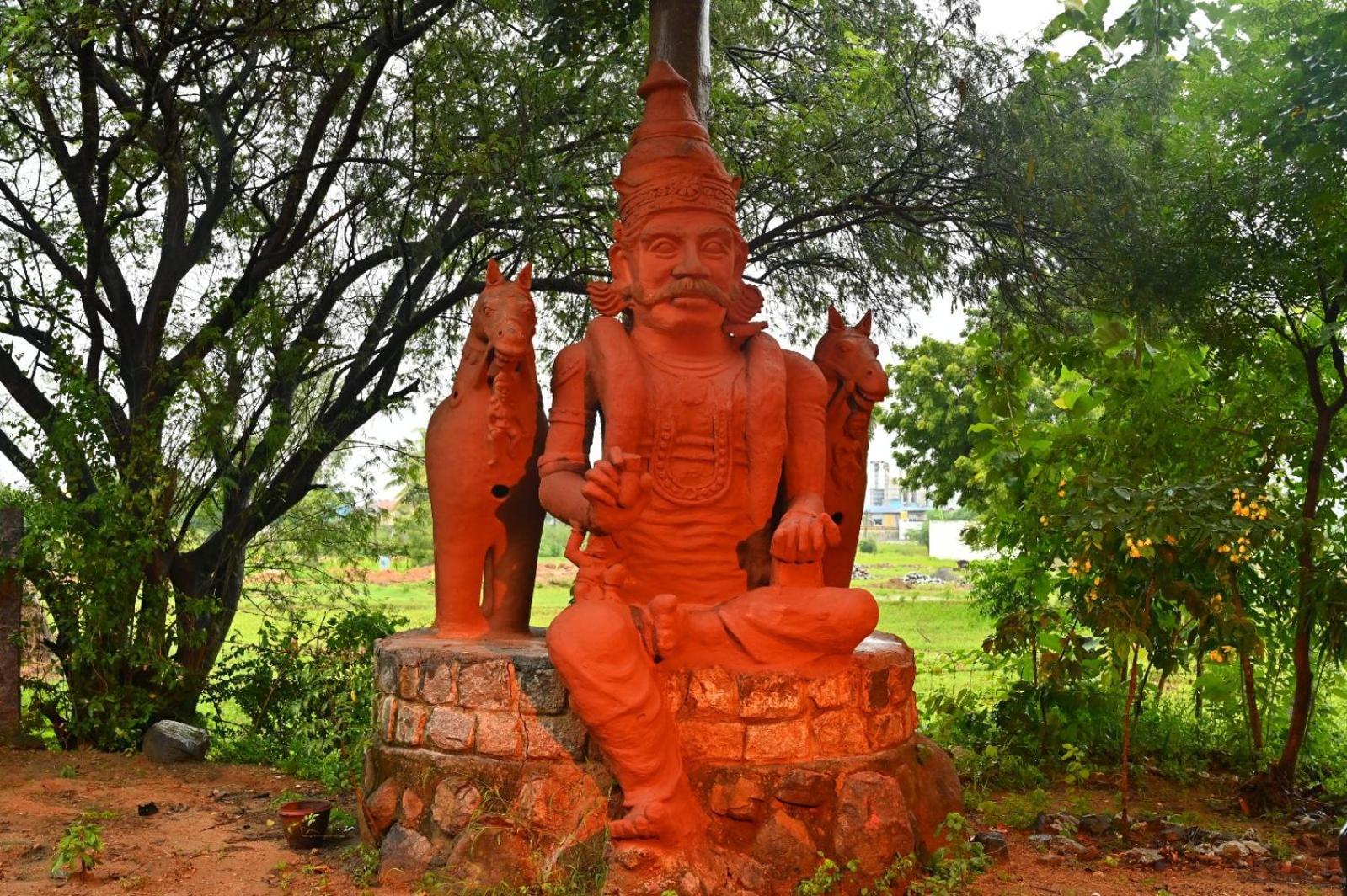 Pathayam Inn Tiruvannámalaj Kültér fotó