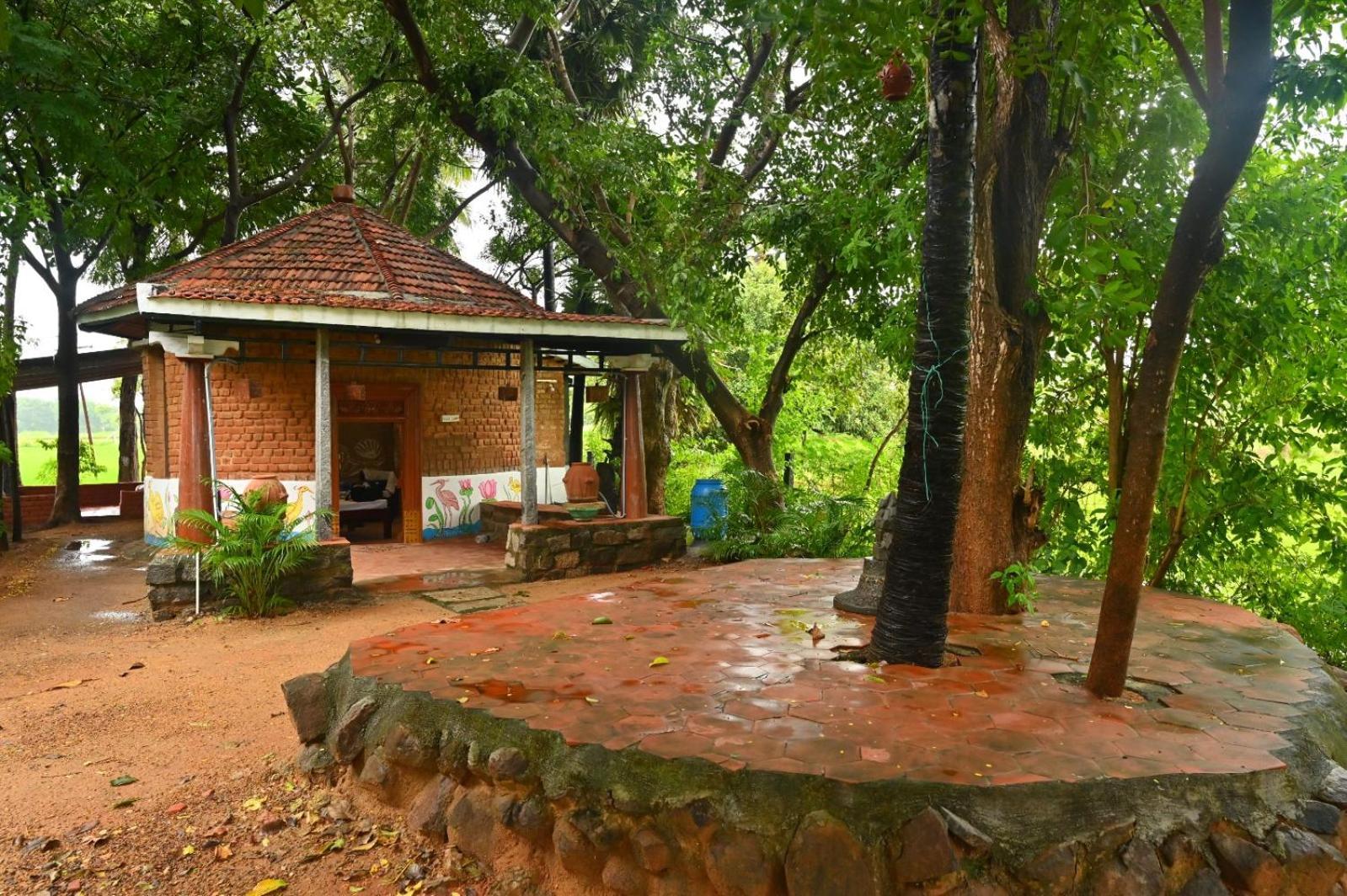 Pathayam Inn Tiruvannámalaj Kültér fotó